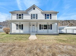 1841 Big Spring Dr, Elliston, VA 24087