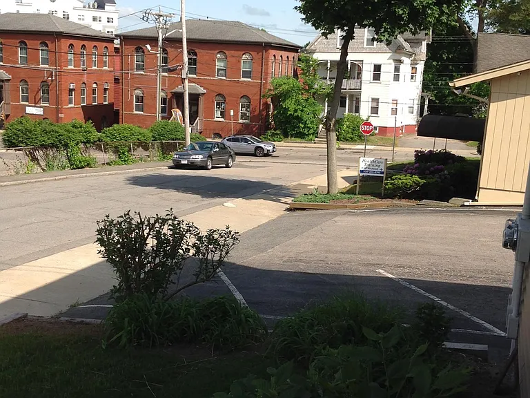 6-8 2nd St #2 — Photo 37