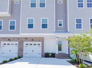 4303 Pinter Ln, Norfolk, VA 23518