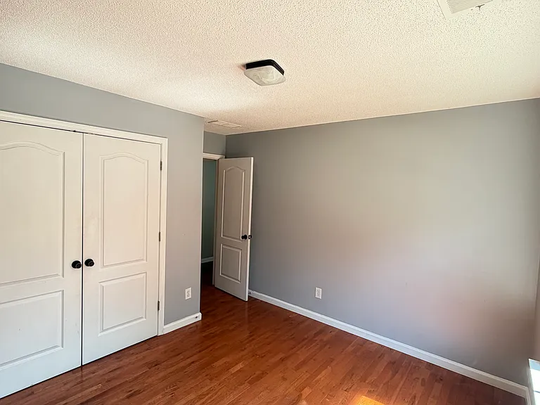 2400 Hampton Estates Dr SW #A — Photo 26