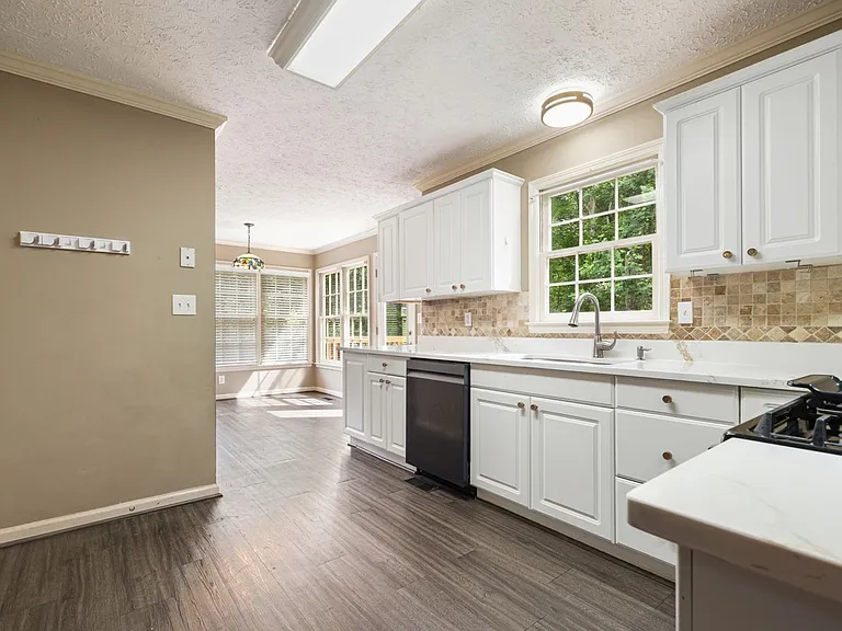 2245 Mills Wood Run — Photo 13