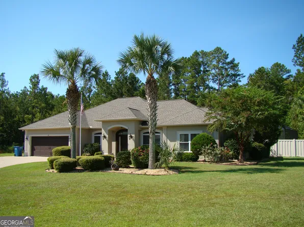 18 Retreat Cir, Brunswick, GA 31525