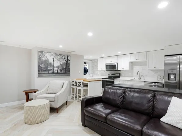 1620 Corcoran St NW APT A1, Washington, DC 20009