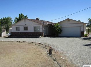 34 Locust Dr, Yerington, NV 89447