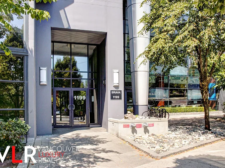 1199 Seymour St #2807 — Photo 31
