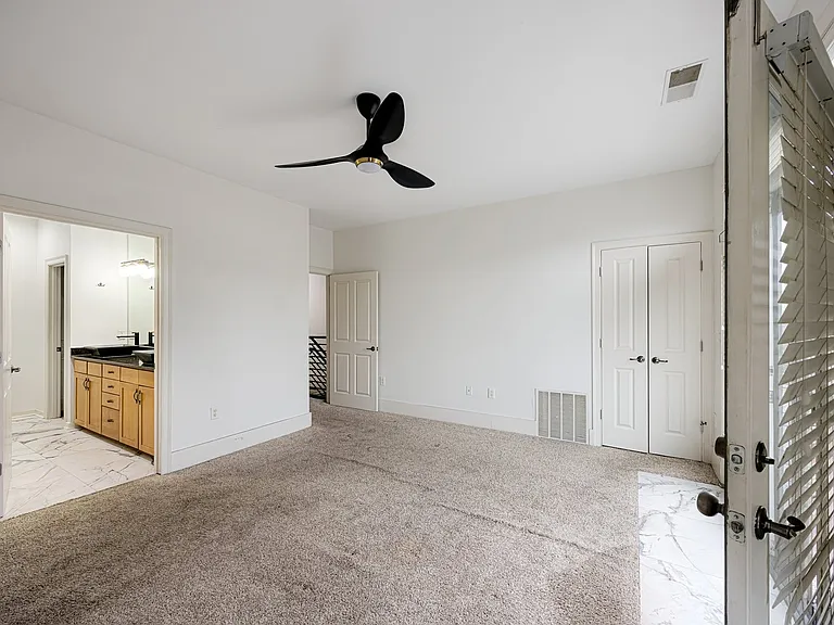 614 Tennessee St #201 — Photo 12