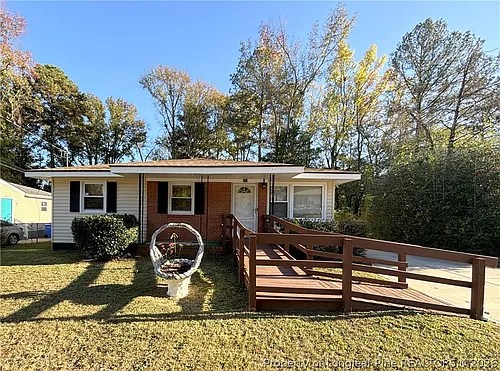 931 Fleetwood Dr Photo 1