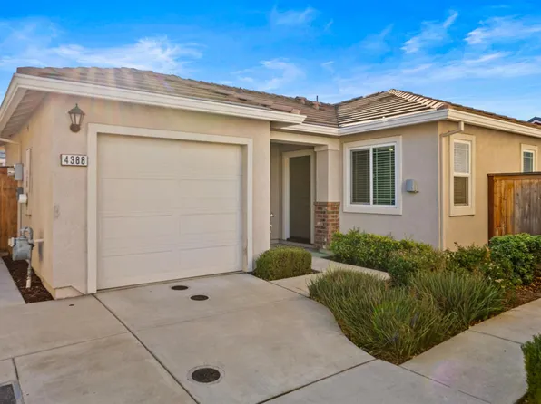 4388 Silver Cedar Ln, Sacramento, CA 95834