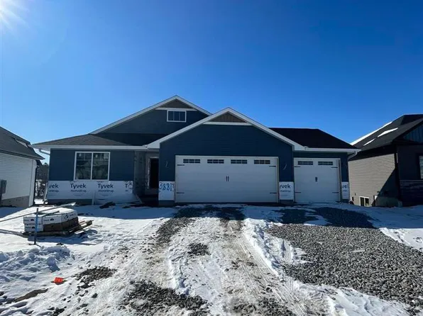 3881 Winnsboro Dr, Iowa City, IA 52245