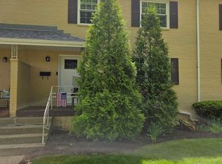 102 Raleigh Ct, Pittsburgh, PA 15237
