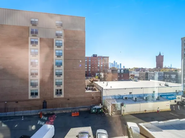 135 44th Street image 36 of 39