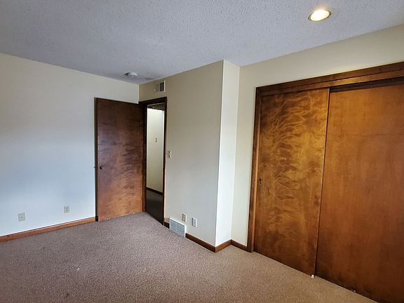 5th image of 6510 Holdrege St #3