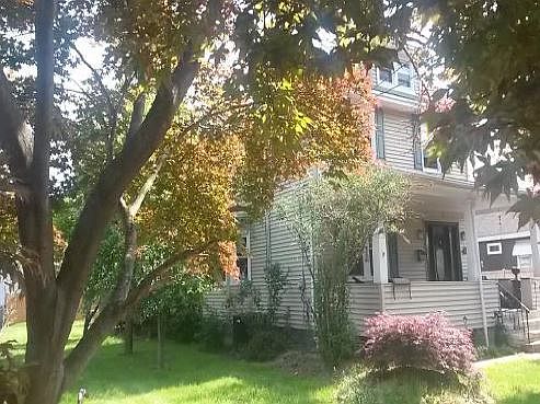 2nd image of 102 Samsondale Ave