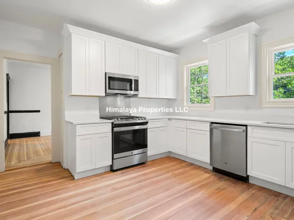 45 Packard Ave #1A, Somerville, MA 02144