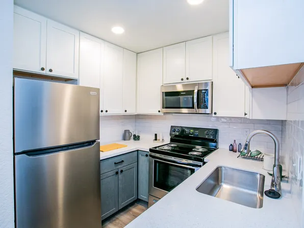 Haven at Lone Mountain