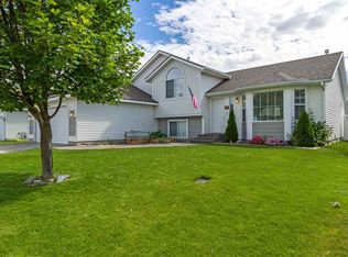 2020 N Tschirley Rd, Greenacres, WA 99016