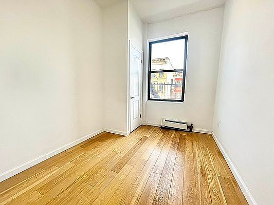 3rd image of 181 Mac Dougal St #2F