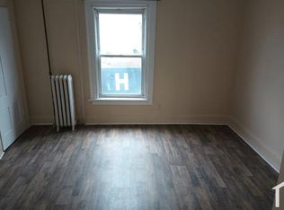 12 S West Blvd APT 1, Vineland, NJ 08360