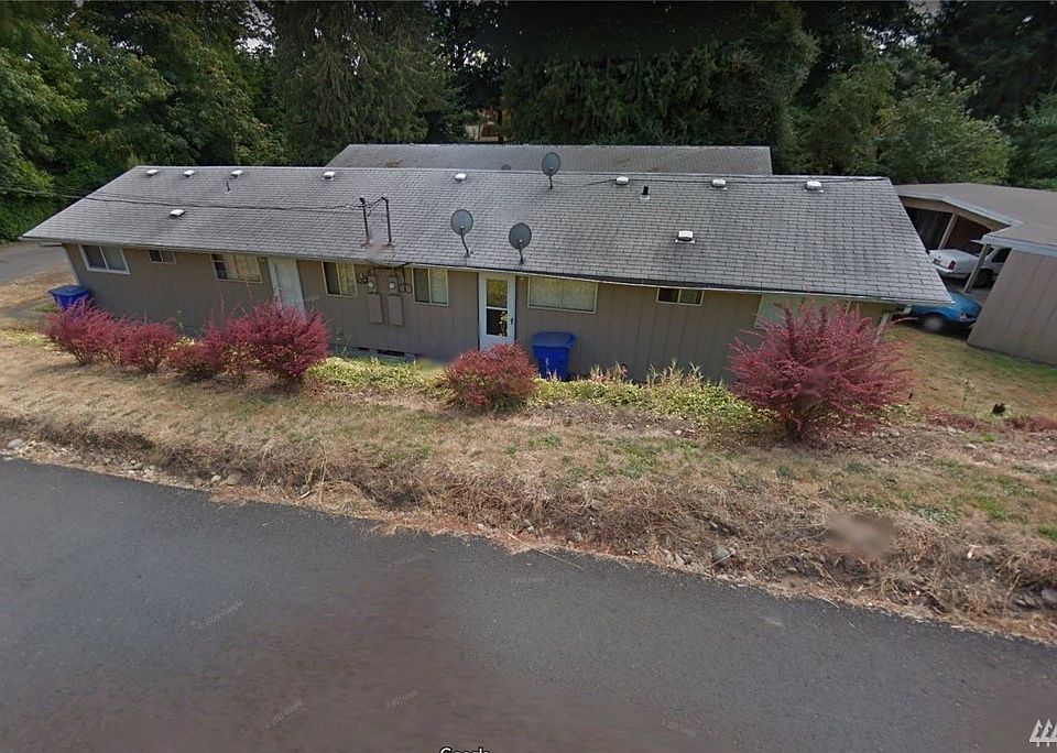 2nd image of 605-607 12th Ave N
