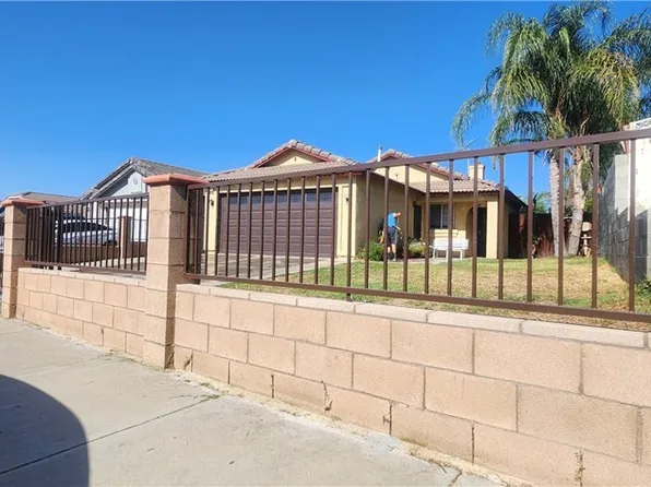 1144 Palisades St, Perris, CA 92570