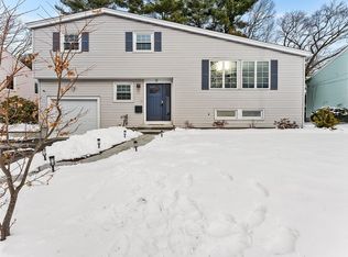 12 Salvi Dr, Framingham, MA 01701