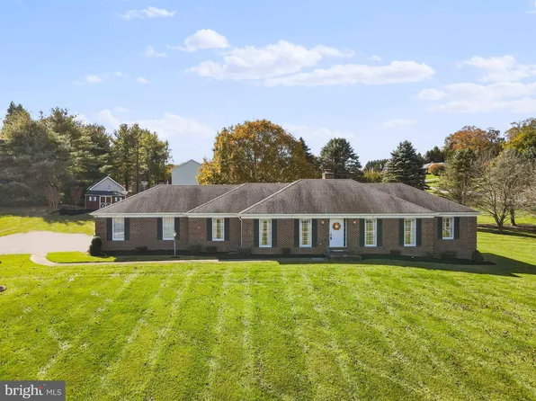 2029 Sams Creek Rd, Westminster, MD 21157