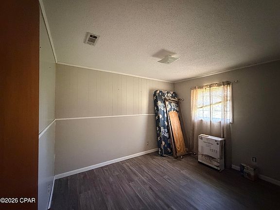 14th image of 1184 Farmer Rd
