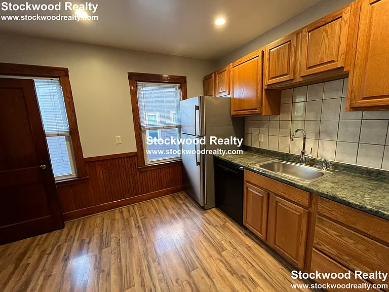 68 Sudan St #2 — Photo 8