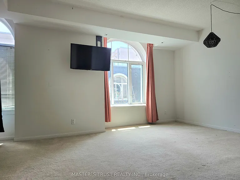 30 Stadium Rd #238 — Photo 9