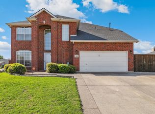 2800 Custer Dr, Corinth, TX 76210