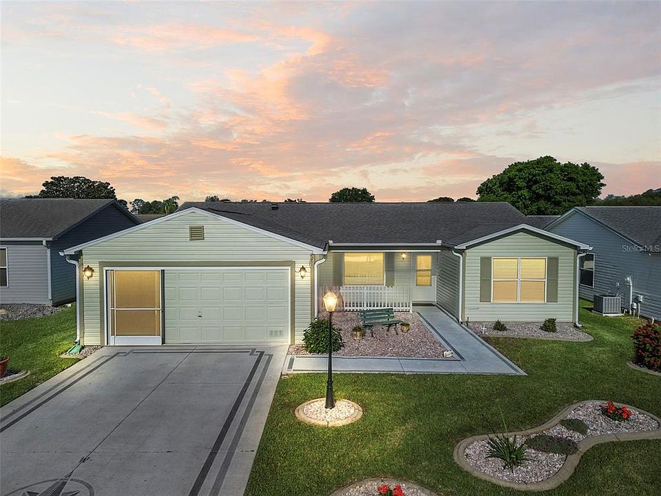 1st image of 1708 Gomez Pl