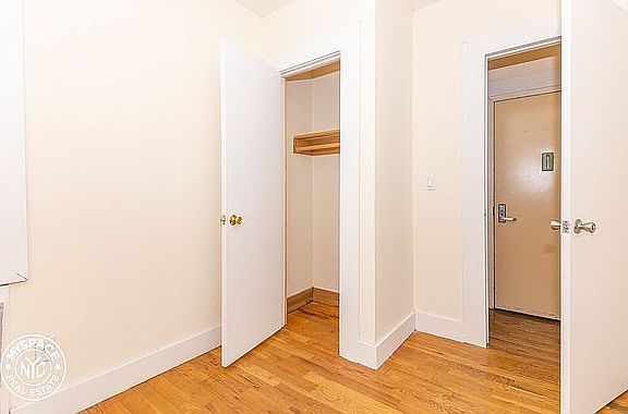 5th image of 349 Franklin Ave #B3