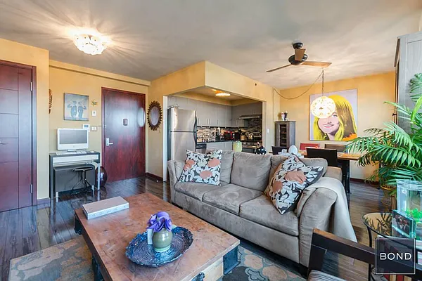 Sold by Bond New York | media 18