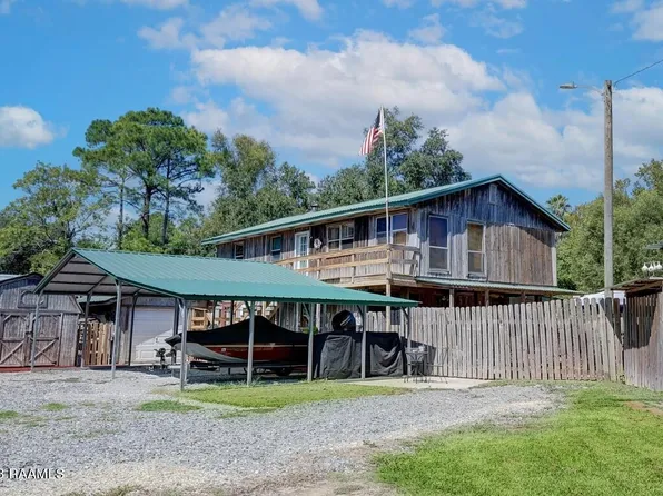 1010 Evangeline St, Breaux Bridge, LA 70517