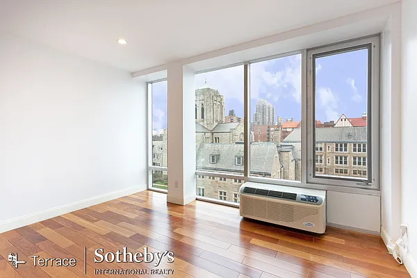 Rented by Terrace Sotheby's International Realty | media 7