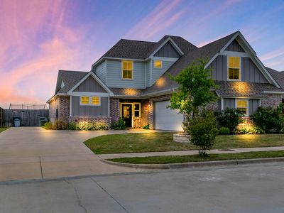 204 Camelot St, Glen Rose, TX, 76043