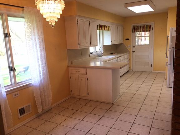 Kitchen with eat in space