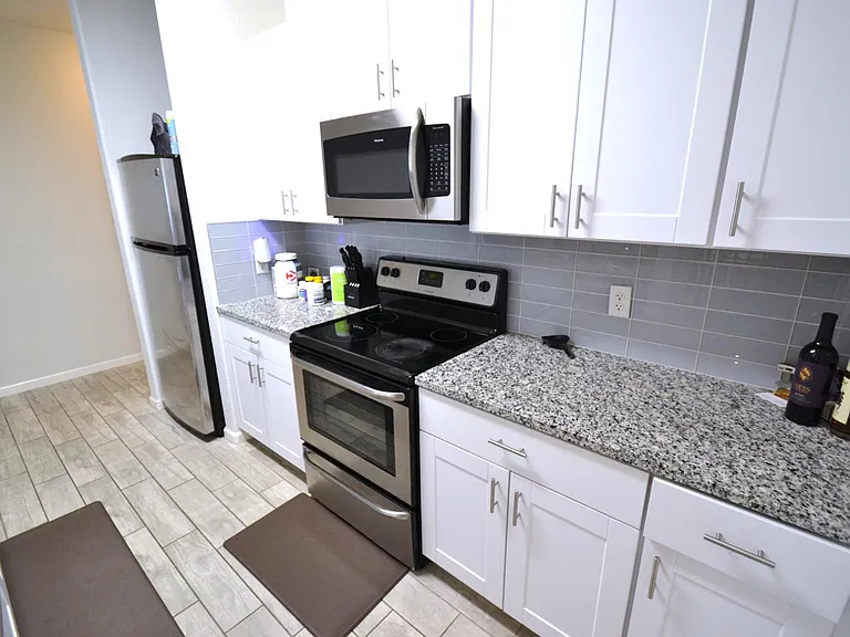 5302 E Van Buren St #1046 — Photo 7