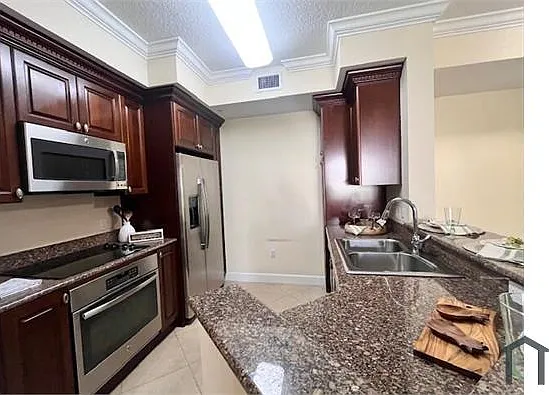1690 Renaissance Commons Blvd #1522 — Photo 4