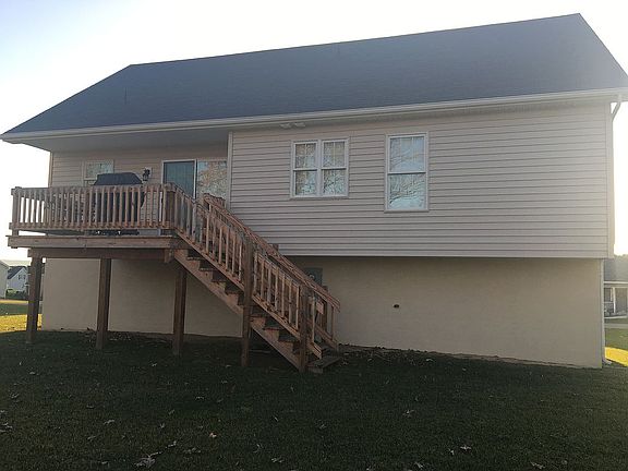2nd image of 740 Leah Dr