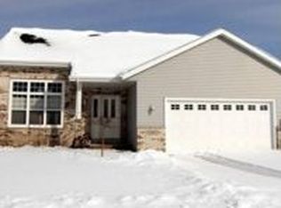 5208 Nannyberry Dr, Fitchburg, WI 53711