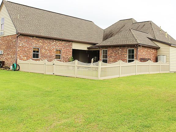 5th image of 44348 Alfred Ln