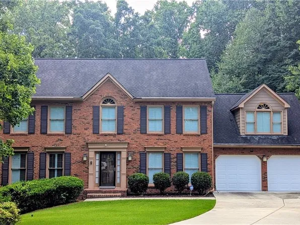 2792 Crown Mill Ct, Marietta, GA 30068