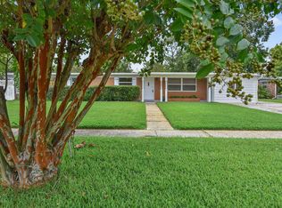 325 Driftwood Rd, Neptune Beach, FL 32266