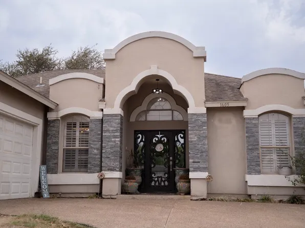 1605 Whitewood Dr, Laredo, TX 78045