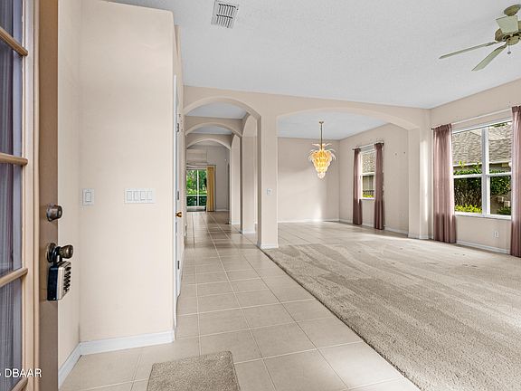 3rd image of 200 Gala Cir