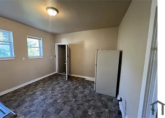 2555 N 16th St — Photo 31