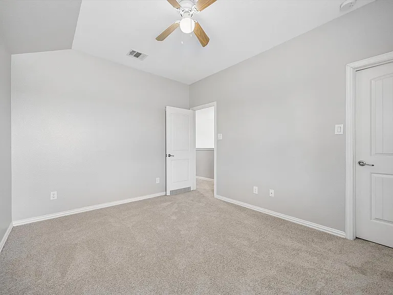 Maiden Grass Dr — Photo 34