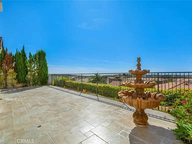 15 Renata — Photo 10