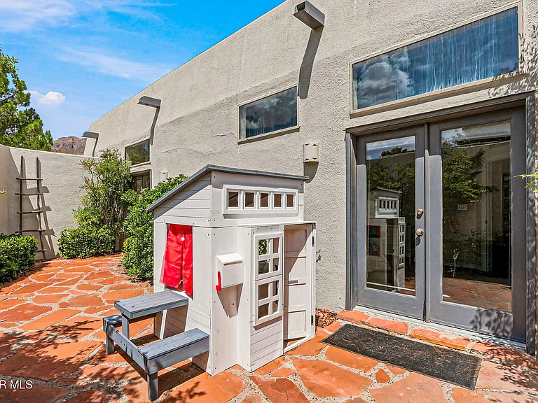 5601 Burning Tree Dr — Photo 81